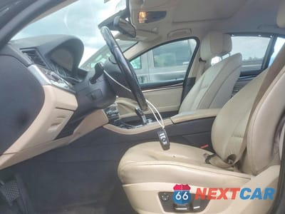 Zdjęcie 7 z 12 samochodu: 2011 BMW 528 I VIN:WBAFR1C54BC738489 - miniatura