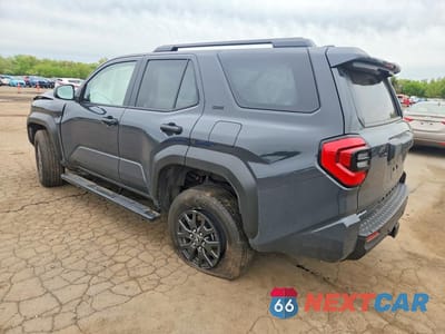 Drugie zdjęcie samochodu z przodu: 2025 TOYOTA 4RUNNER SR5 VIN:JTEVA5BR5S5067822 - miniatura