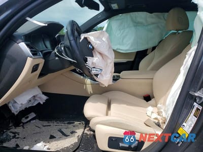 Zdjęcie 6 z 11 samochodu: 2021 BMW 330XI VIN:3MW5R7J01M8B70993 - miniatura