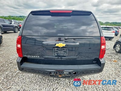 Zdjęcie 6 z 13 samochodu: 2014 CHEVROLET SUBURBAN C1500 LT VIN:1GNSCJE07ER199489 - miniatura