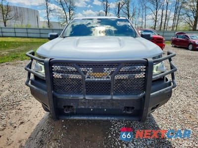 Piąte zdjęcie samochodu w środku: 2021 CHEVROLET SILVERADO K1500 LT VIN:3GCUYDET9MG178558 - miniatura