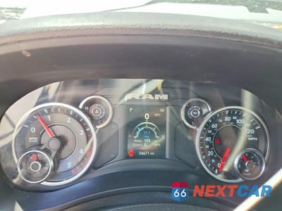 Zdjęcie 9 z 12 samochodu: 2021 RAM 2500 TRADESMAN VIN:3C6UR5CL8MG695203 - miniatura