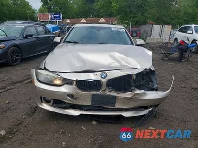Piąte zdjęcie samochodu w środku: 2015 BMW 320 I XDRIVE VIN:WBA3C3G56FNS74092 - miniatura