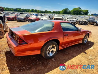 Trzecie zdjęcie samochodu z tyłu: 1991 CHEVROLET CAMARO RS VIN:1G1FP23TXML100451 - miniatura