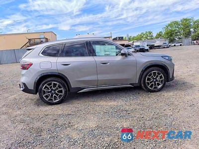 Zdjęcie 15 z 15 samochodu: 2026 BMW X1 XDRIVE28I VIN:WBX73EF02T5541412 - miniatura