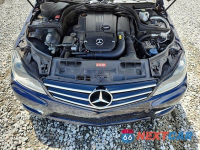 Zdjęcie 11 z 12 samochodu: 2014 MERCEDES-BENZ C 250 VIN:WDDGF4HB1EA960204 - miniatura