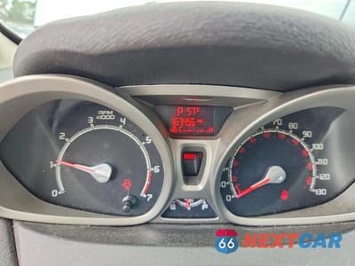 Zdjęcie 9 z 12 samochodu: 2013 FORD FIESTA SE VIN:3FADP4EJ8DM150405 - miniatura