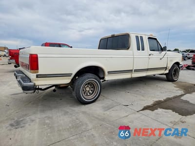 Trzecie zdjęcie samochodu z tyłu: 1990 FORD F150 VIN:1FTEX15H7LKA15268 - miniatura
