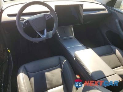 Zdjęcie 8 z 13 samochodu: 2026 TESLA MODEL Y VIN:7SAYGDEE1TF400622 - miniatura