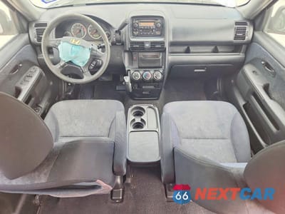 Zdjęcie 8 z 14 samochodu: 2005 HONDA CR-V LX VIN:JHLRD68585C008760 - miniatura