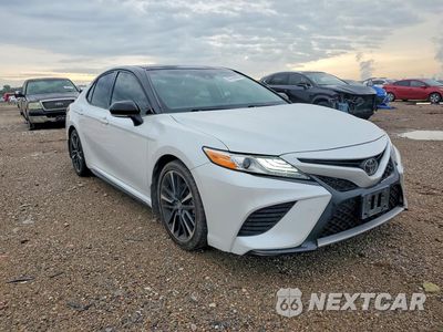 Czwarte zdjęcie samochodu z boku: 2020 TOYOTA CAMRY XSE VIN:4T1K61AK9LU337790 - miniatura