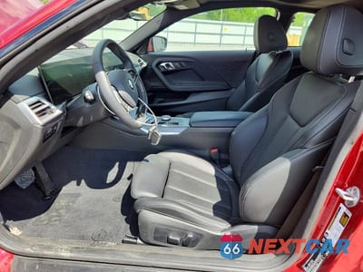 Zdjęcie 7 z 13 samochodu: 2025 BMW 230XI VIN:3MW33CM04S8F51683 - miniatura