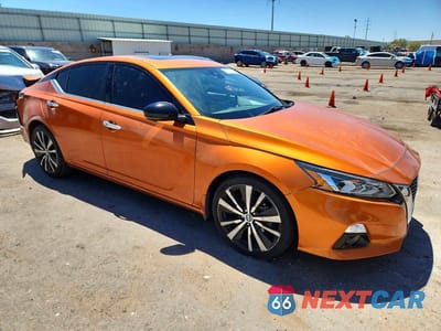 Czwarte zdjęcie samochodu z boku: 2020 NISSAN ALTIMA PLATINUM VIN:1N4BL4FV0LC171186 - miniatura