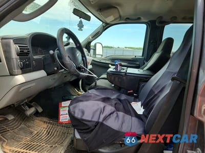 Zdjęcie 7 z 12 samochodu: 2005 FORD F350 SRW SUPER DUTY VIN:1FTWW31P95EB49605 - miniatura