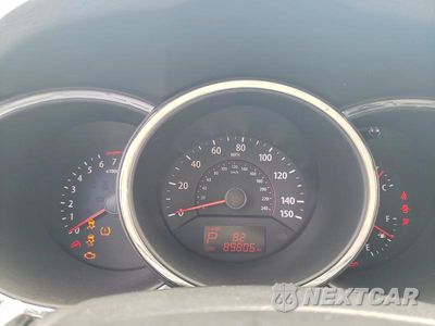 Zdjęcie 9 z 13 samochodu: 2011 KIA SORENTO LX VIN:5XYKT4A11BG114391 - miniatura