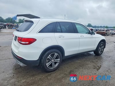 Trzecie zdjęcie samochodu z tyłu: 2016 MERCEDES-BENZ GLC 300 VIN:WDC0G4JB1GF047980 - miniatura