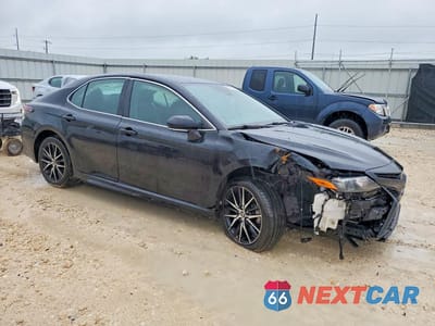 Czwarte zdjęcie samochodu z boku: 2022 TOYOTA CAMRY SE VIN:4T1G11AK3NU642936 - miniatura
