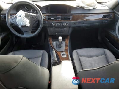 Zdjęcie 8 z 12 samochodu: 2010 BMW 328 I SULEV VIN:WBAPH5C56AA439367 - miniatura