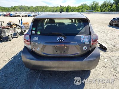 Zdjęcie 6 z 12 samochodu: 2012 TOYOTA PRIUS C THREE VIN:JTDKDTB33C1511562 - miniatura