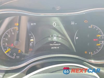 Zdjęcie 9 z 13 samochodu: 2020 JEEP GRAND CHEROKEE LAREDO VIN:1C4RJFAG4LC361561 - miniatura