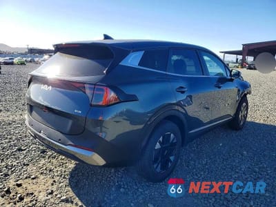 Trzecie zdjęcie samochodu z tyłu: 2026 KIA SPORTAGE LX VIN:KNDPU3DG8T7339936 - miniatura