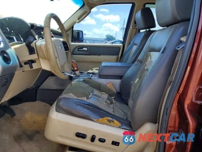 Zdjęcie 7 z 13 samochodu: 2007 FORD EXPEDITION EDDIE BAUER VIN:1FMFU17597LA07913 - miniatura