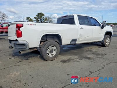 Trzecie zdjęcie samochodu z tyłu: 2022 CHEVROLET SILVERADO K2500 HEAVY DUTY LT VIN:1GC1YNEY3NF344628 - miniatura
