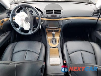 Zdjęcie 8 z 12 samochodu: 2007 MERCEDES-BENZ E 350 VIN:WDBUF56X37B152563 - miniatura