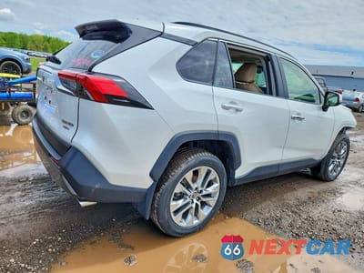 Trzecie zdjęcie samochodu z tyłu: 2019 TOYOTA RAV4 LIMITED VIN:JTMN1RFV7KD003905 - miniatura