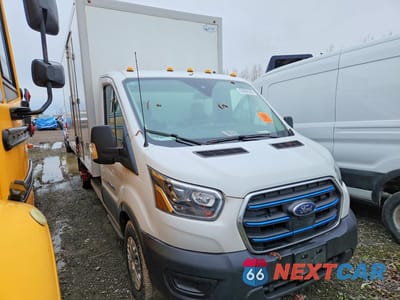 Czwarte zdjęcie samochodu z boku: 2023 FORD TRANSIT T-350 VIN:1FDBW5ZK6PKA96235 - miniatura