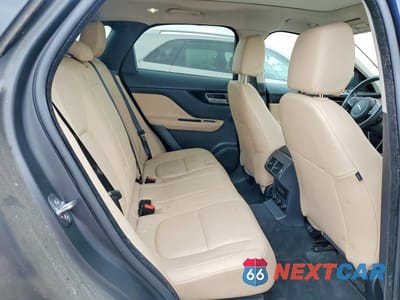 Zdjęcie 10 z 12 samochodu: 2018 JAGUAR F-PACE PREMIUM VIN:SADCJ2FX0JA256231 - miniatura
