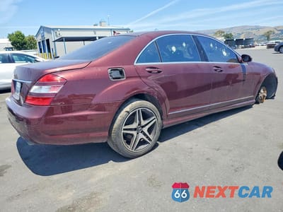 Trzecie zdjęcie samochodu z tyłu: 2008 MERCEDES-BENZ S 550 VIN:WDDNG71X78A221466 - miniatura