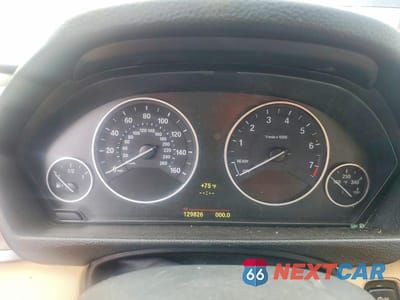 Zdjęcie 9 z 12 samochodu: 2014 BMW 320 I XDRIVE VIN:WBA3C3G53ENS70936 - miniatura