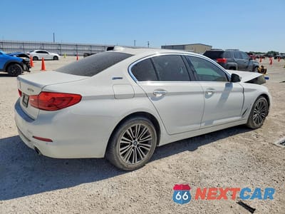Trzecie zdjęcie samochodu z tyłu: 2018 BMW 530 VIN:WBAJA9C53JB252907 - miniatura
