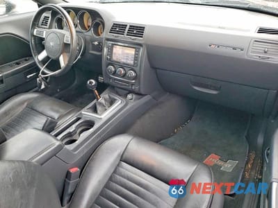 Zdjęcie 8 z 12 samochodu: 2010 DODGE CHALLENGER R VIN:2B3CJ5DT4AH137162 - miniatura