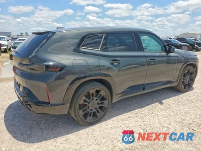 Trzecie zdjęcie samochodu z tyłu: 2025 BMW XM VIN:5YM23CS06S9Z37228 - miniatura
