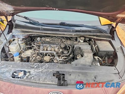 Zdjęcie 12 z 14 samochodu: 2016 KIA SEDONA LX VIN:KNDMB5C11G6092188 - miniatura