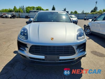Piąte zdjęcie samochodu w środku: 2019 PORSCHE MACAN VIN:WP1AA2A59KLB02467 - miniatura