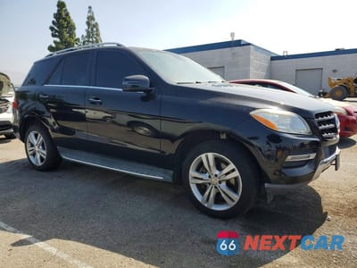 Czwarte zdjęcie samochodu z boku: 2015 MERCEDES-BENZ ML 350 VIN:4JGDA5JBXFA612524 - miniatura