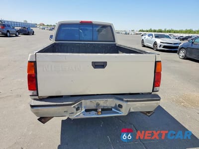 Zdjęcie 6 z 12 samochodu: 1997 NISSAN TRUCK BASE VIN:1N6SD11S7VC424149 - miniatura