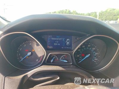 Zdjęcie 9 z 12 samochodu: 2014 FORD FOCUS SE VIN:1FADP3F22EL324778 - miniatura