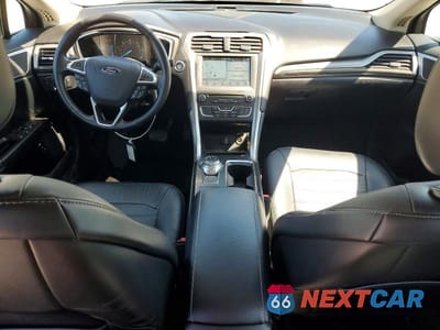 Zdjęcie 8 z 12 samochodu: 2017 FORD FUSION SE PHEV VIN:3FA6P0PU0HR277408 - miniatura