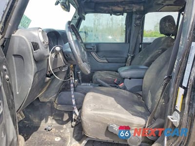 Zdjęcie 7 z 13 samochodu: 2016 JEEP WRANGLER UNLIMITED SPORT VIN:1C4BJWDGXGL204748 - miniatura