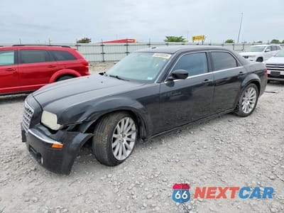 2008 CHRYSLER 300C 2C3LA63H98H179133 - główne zdjęcie licytacji z USA - miniatura