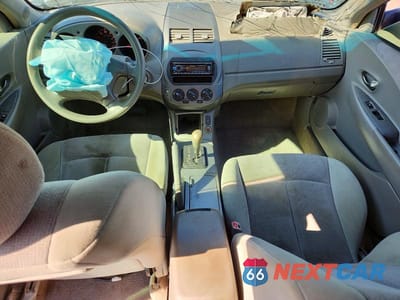 Zdjęcie 8 z 12 samochodu: 2002 NISSAN ALTIMA 2.5 VIN:1N4AL11D02C100058 - miniatura