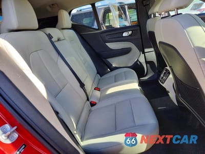 Zdjęcie 10 z 13 samochodu: 2024 VOLVO XC40 PLUS VIN:YV4L12UEXR2316791 - miniatura