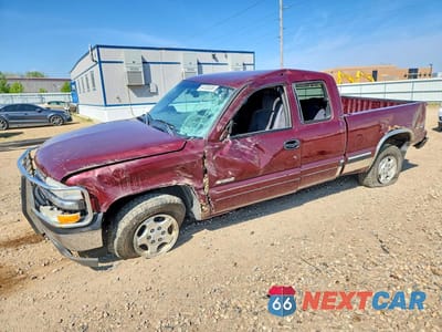 2002 CHEVROLET SILVERADO K1500 2GCEK19T721237563 - główne zdjęcie licytacji z USA - miniatura