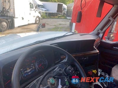Zdjęcie 9 z 11 samochodu: 2018 INTERNATIONAL LT series TRUCKS VIN:3HSDZAPR7KN115178 - miniatura