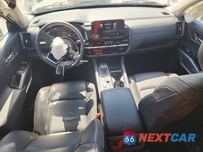 Zdjęcie 8 z 14 samochodu: 2025 NISSAN PATHFINDER SL VIN:5N1DR3CA2SC209119 - miniatura