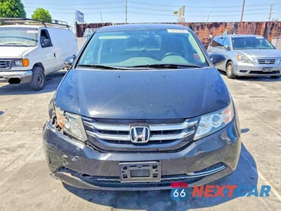 Piąte zdjęcie samochodu w środku: 2016 HONDA ODYSSEY SE VIN:5FNRL5H39GB015800 - miniatura